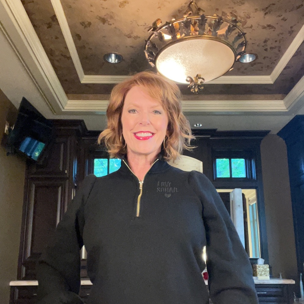 Meet your Posher, Niki